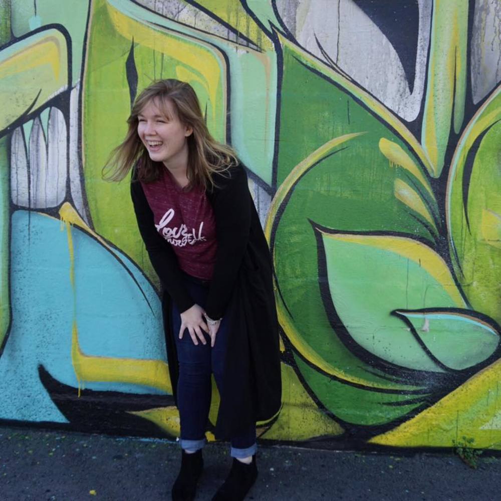 Meet your Posher, Hannah
